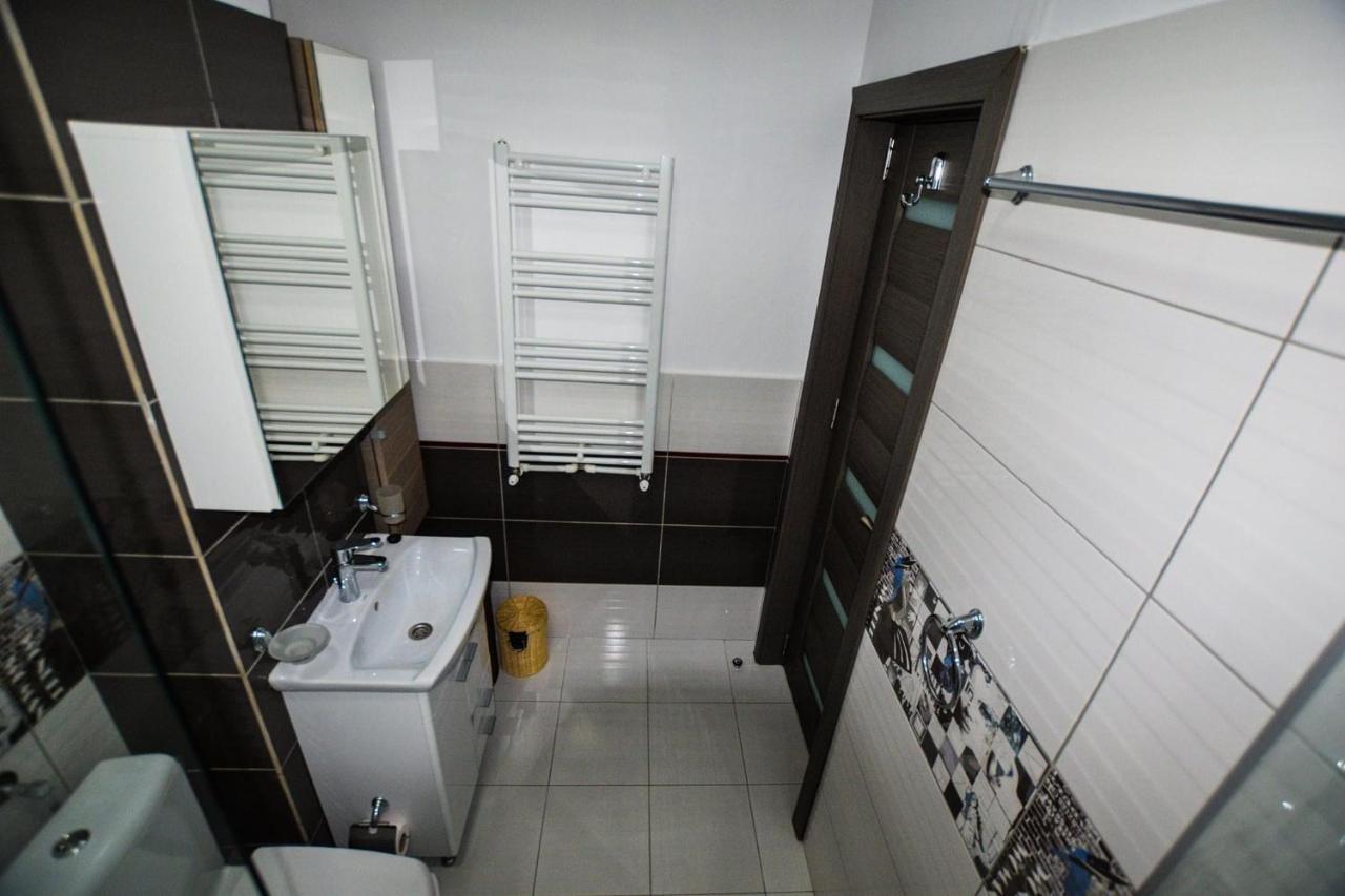 Lakeside Studio Mamaia Central Екстер'єр фото