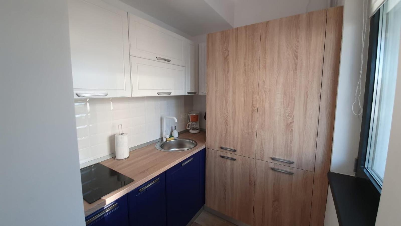 Lakeside Studio Mamaia Central Екстер'єр фото