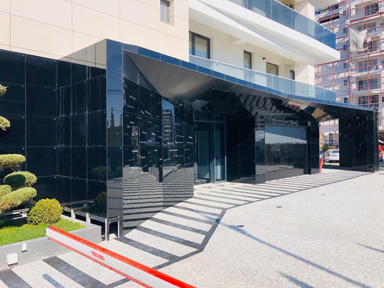 Lakeside Studio Mamaia Central Екстер'єр фото